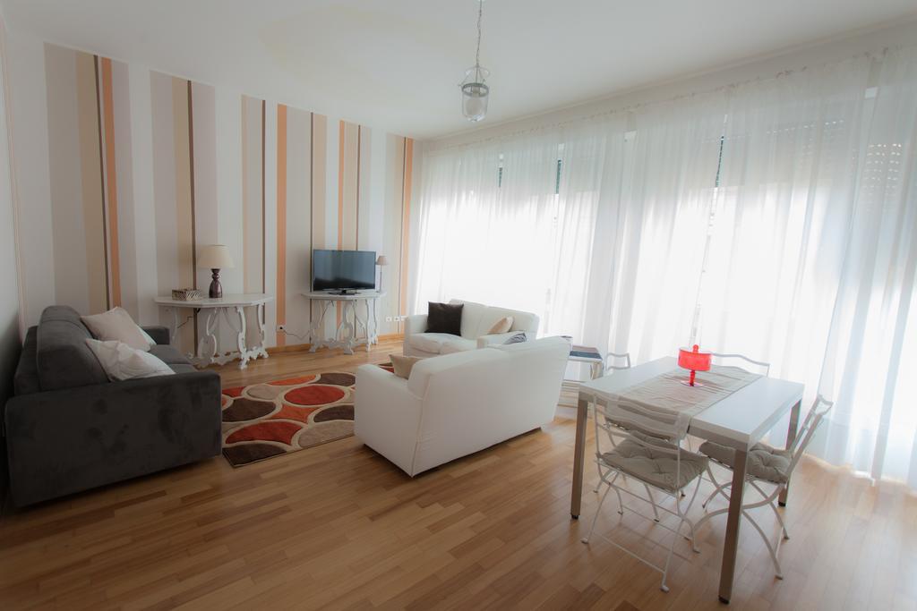 Apartments Sforza Milán Habitación foto